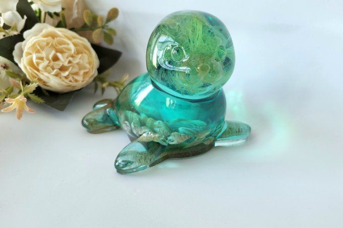 Phoque Otarie figurine artisanale en résine époxy et coquillages océan mer