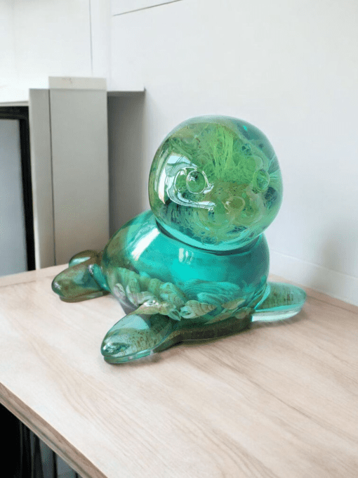 Phoque Otarie figurine artisanale en résine époxy et coquillages océan mer