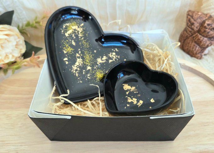 Coffret coeur noir et or