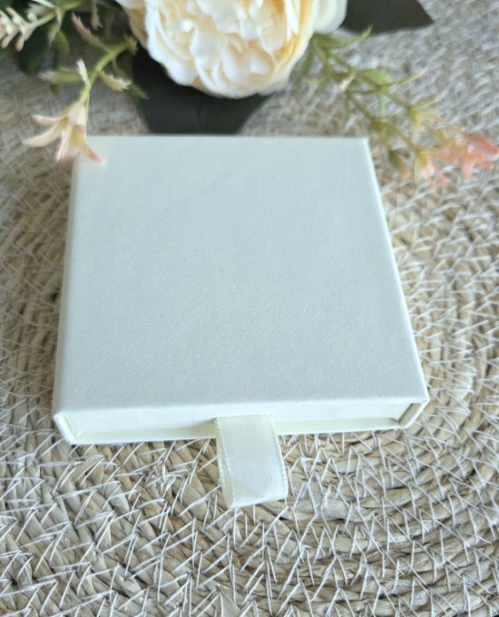 Box boucles d'oreilles pampilles interchangeables en résine époxy - fait mains