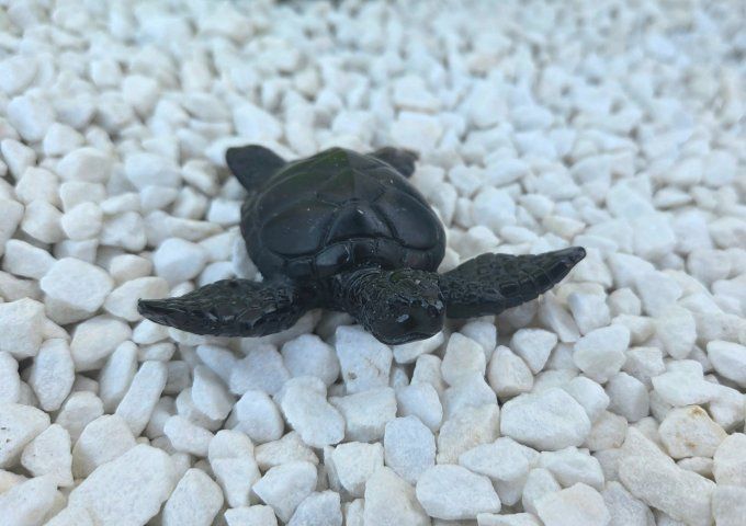 Petite Tortue en résine époxy 