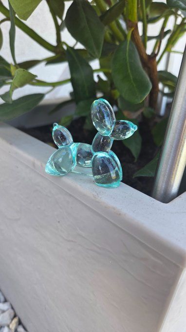 Petite Figurine chien ballon