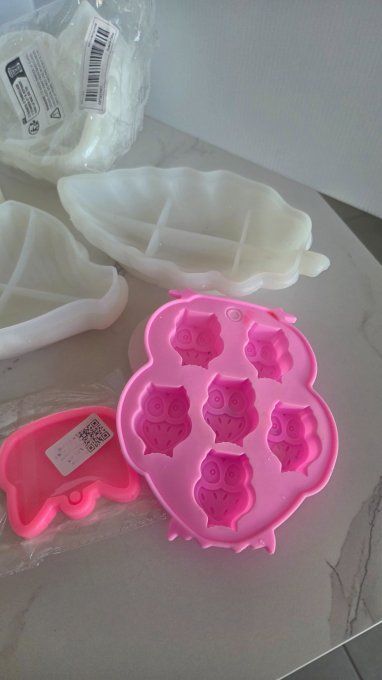 Lot n° 2 - 16 moules silicone occasions et neufs - résine époxy et jesmonite