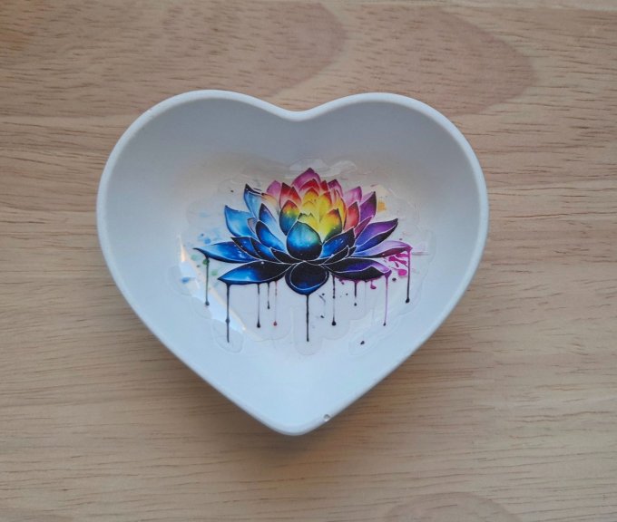 Petite coupelle en forme de coeur fleur de lotus
