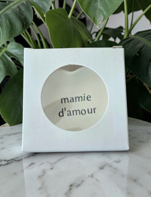 Petite coupelle en forme de coeur avec message